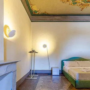  Apartment Casa Hygiea In Canton De' Fiori Italien