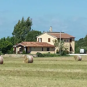 Agriturismo Podere La Cascata Bauernhof